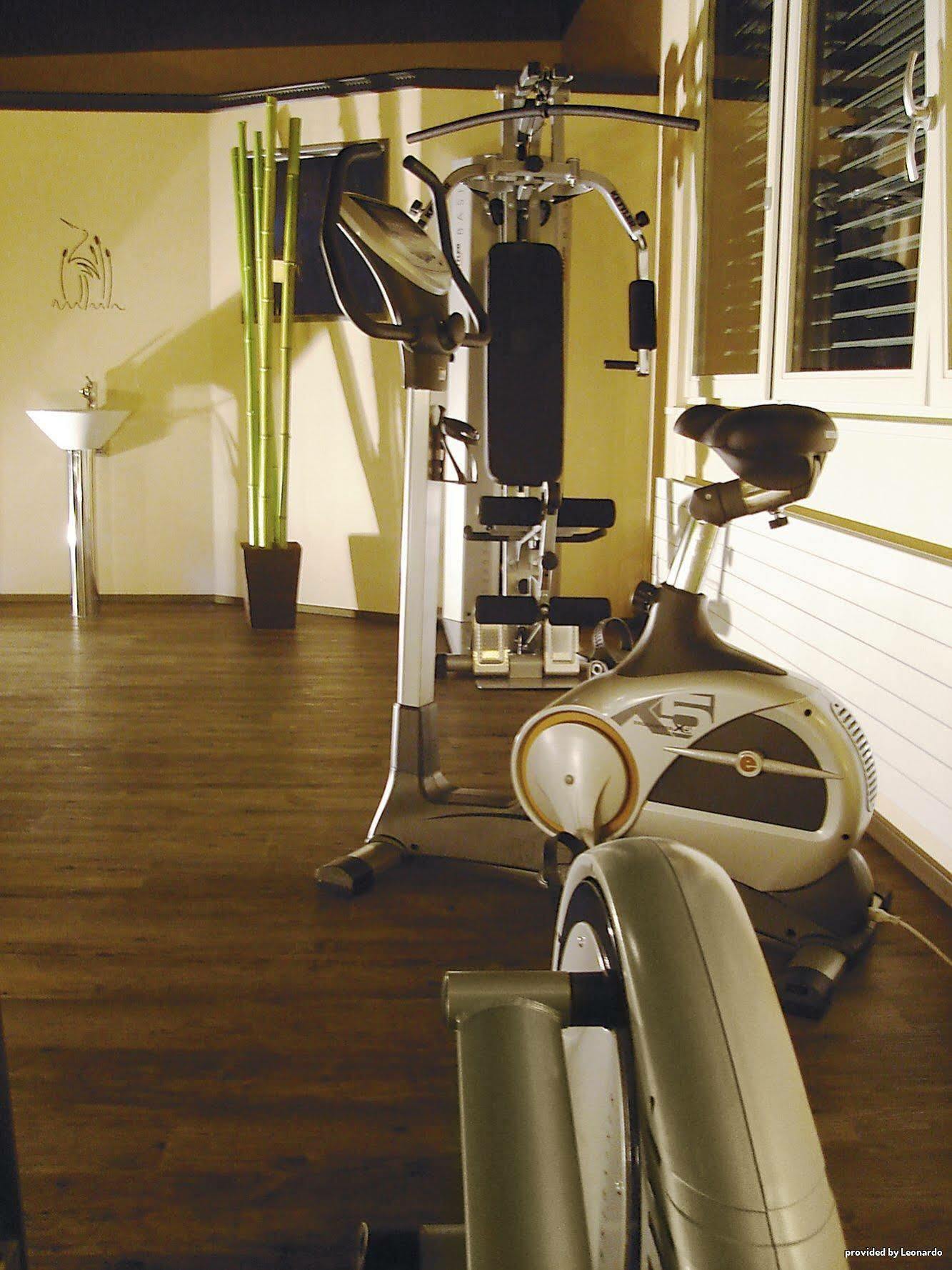 אראו B-Smart Hotel Schoenenwerd מראה חיצוני תמונה
